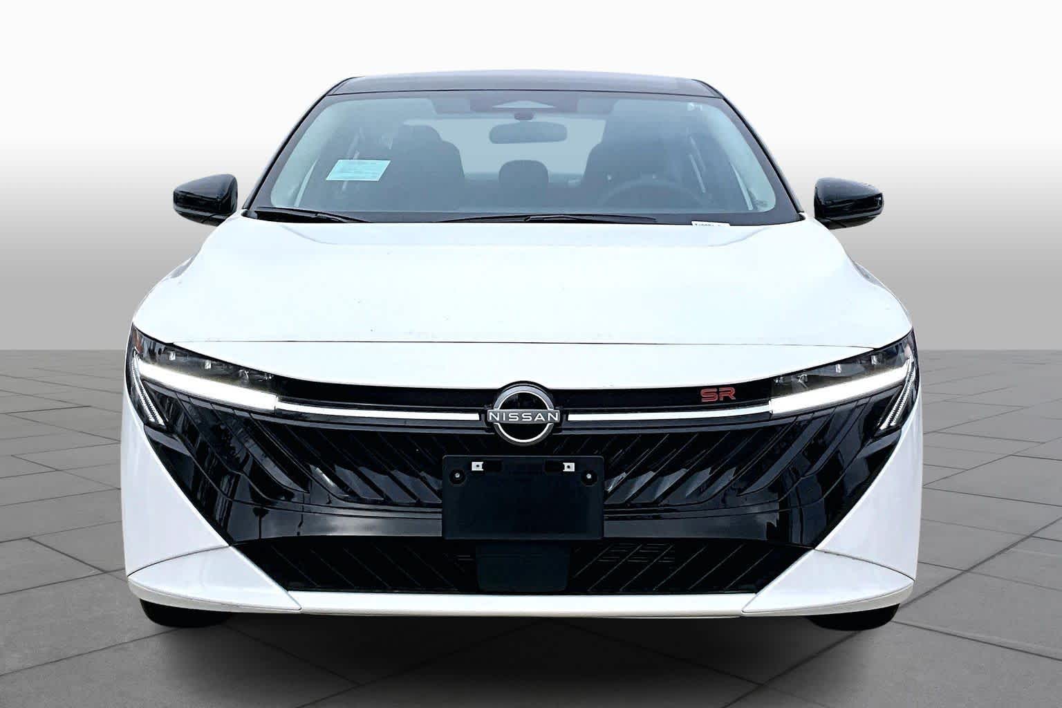 2026 Nissan Sentra SR Aspen White Tricoat/Super Black at HGreg Houston