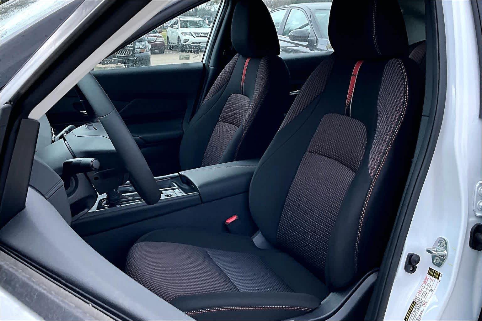 2026 Nissan Sentra SR Aspen White Tricoat/Super Black at HGreg Houston