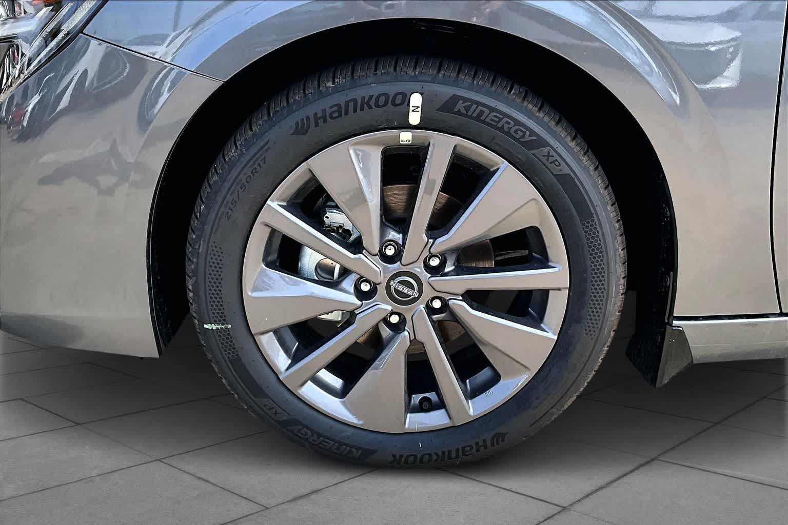2026 Nissan Sentra SL Gun Metallic at Sterling McCall Nissan