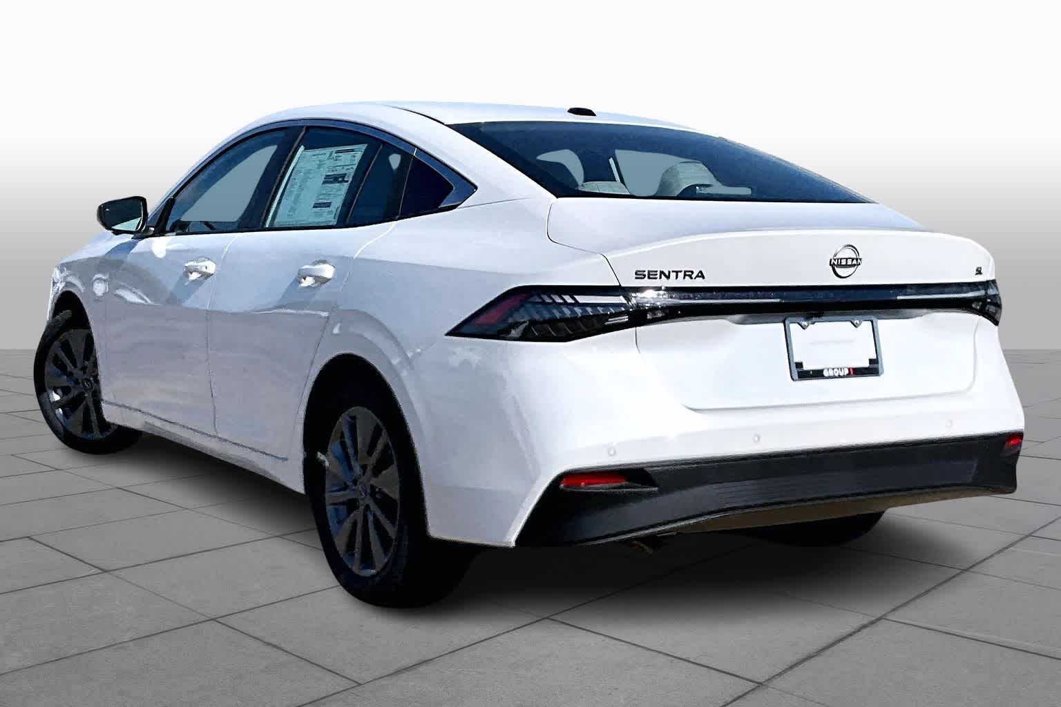 2026 Nissan Sentra SL - 6