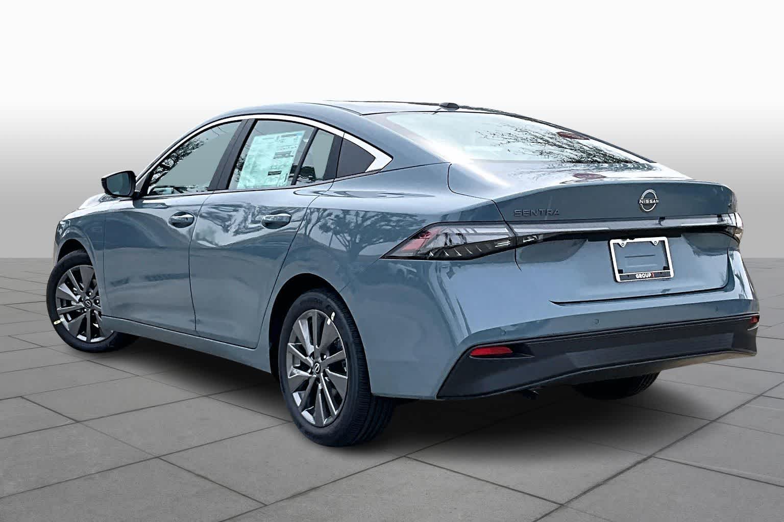 2026 Nissan Sentra SL - 6