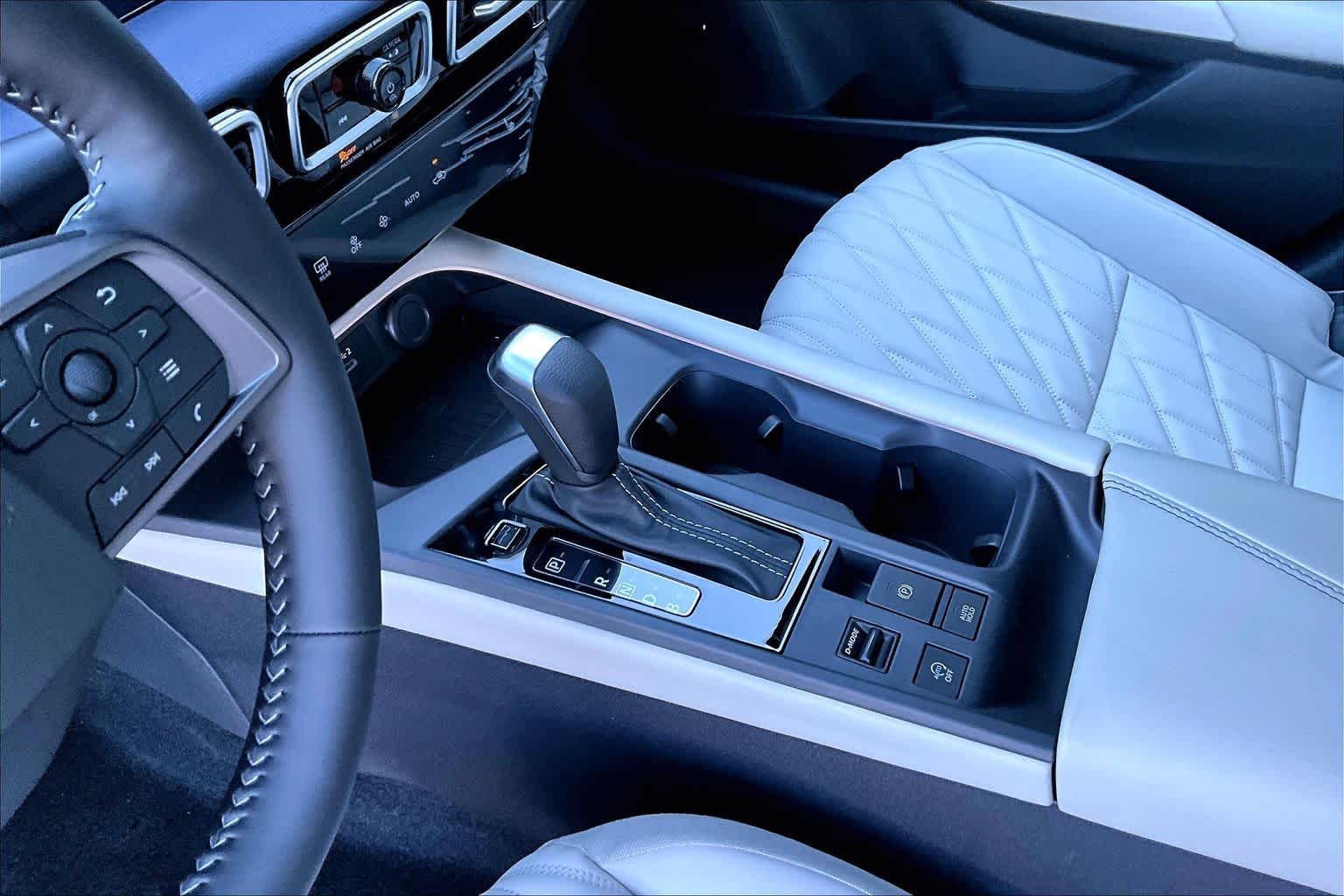2026 Nissan Sentra SL - 10