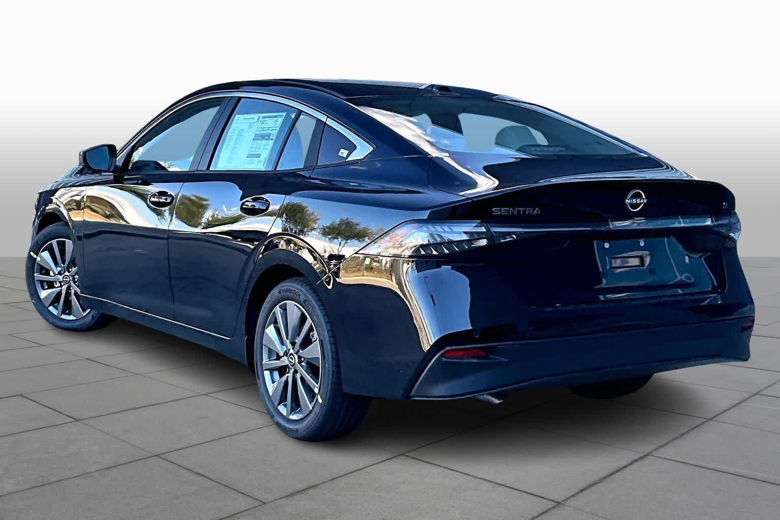 2026 Nissan Sentra SL - 6