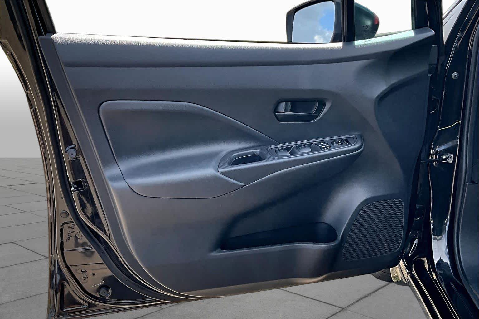 2024 Nissan Versa S Super Black at Sterling McCall Nissan