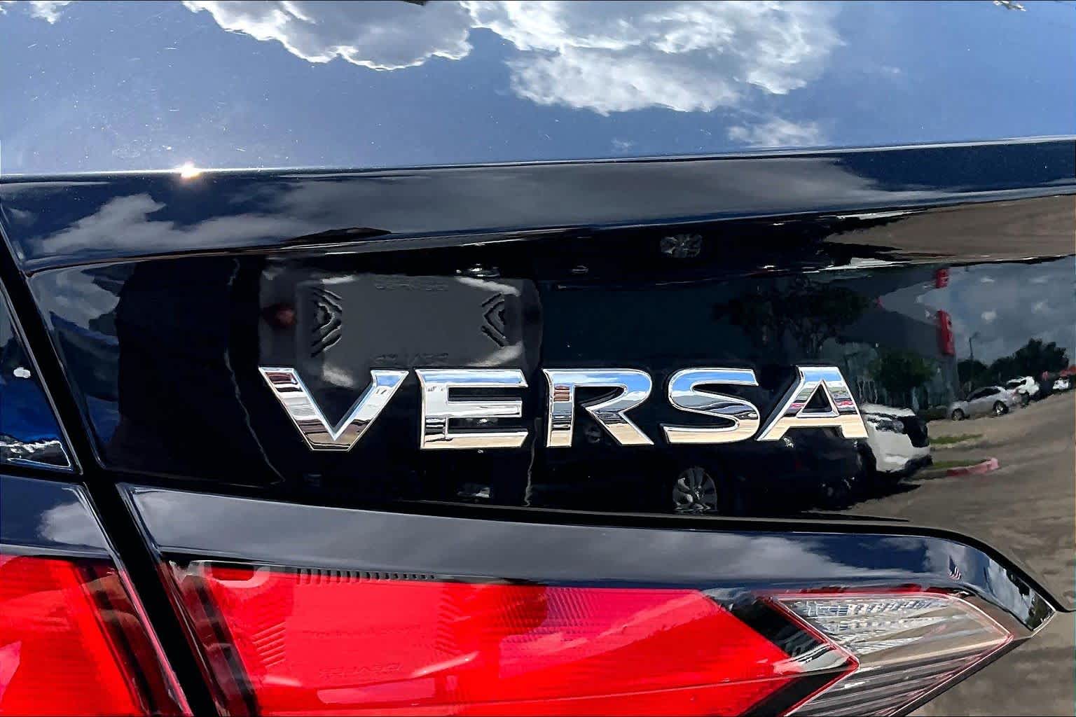 2024 Nissan Versa S Super Black at Sterling McCall Nissan