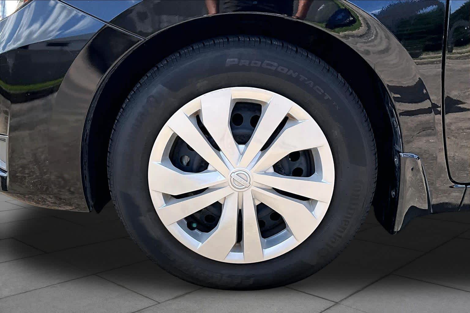 2024 Nissan Versa S Super Black at Sterling McCall Nissan