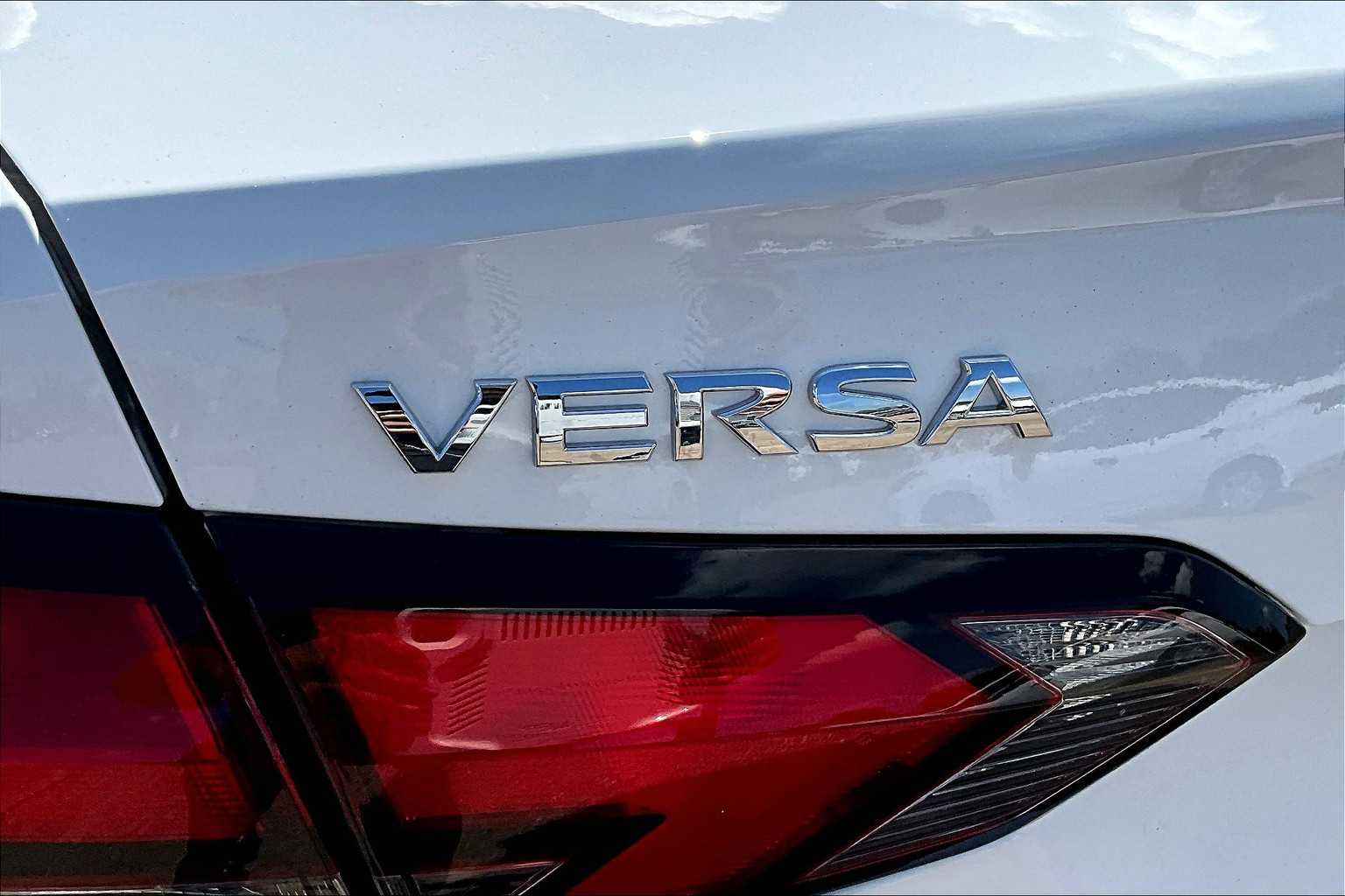 2025 Nissan Versa S Fresh Powder at Sterling McCall Nissan