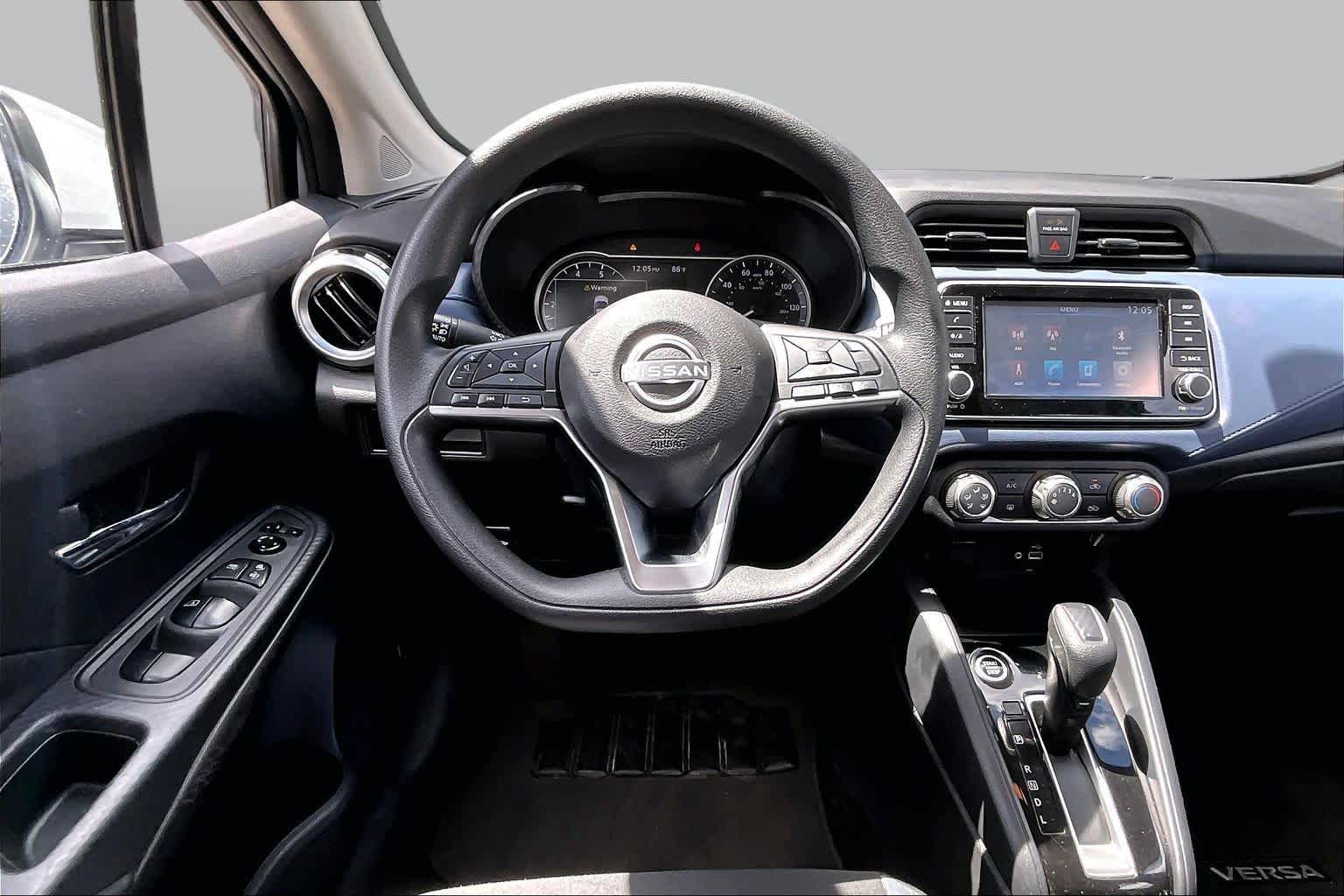 2024 Nissan Versa SV - 5