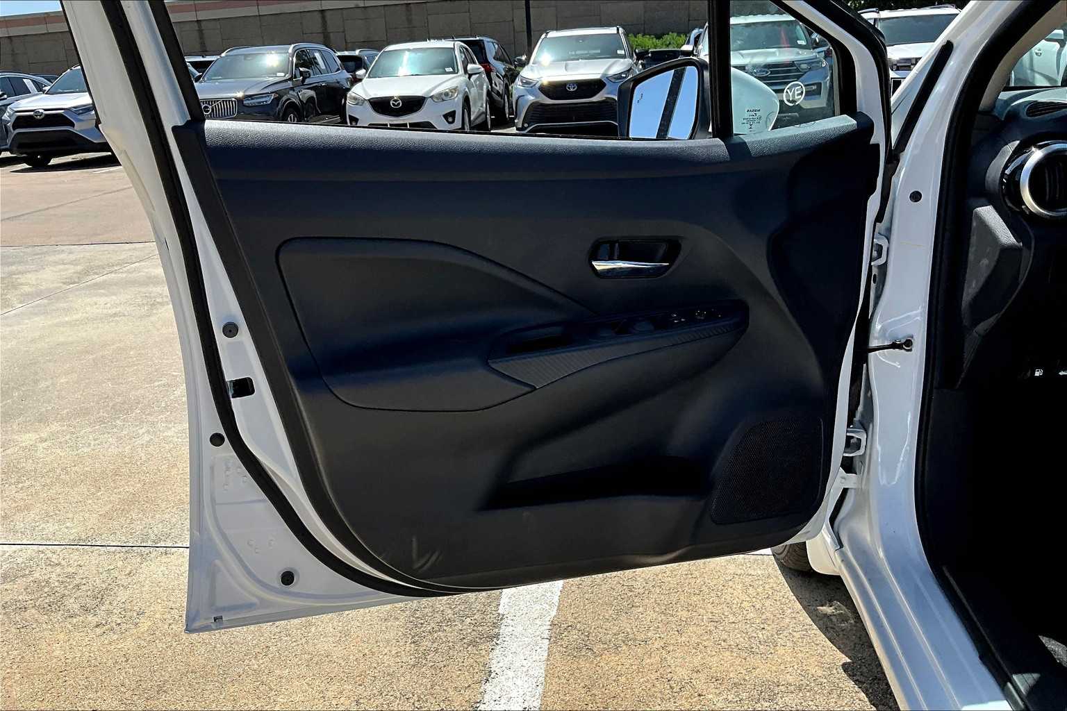 2025 Nissan Versa SV Aspen White Tricoat at AutoNation USA Katy