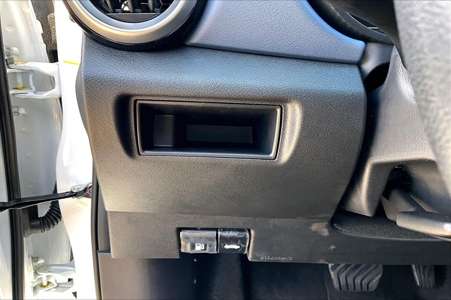 2025 Nissan Versa SV Aspen White Tricoat at HGreg Houston