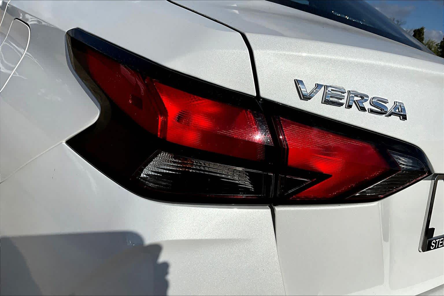 2025 Nissan Versa SV Aspen White Tricoat at Sterling McCall Nissan