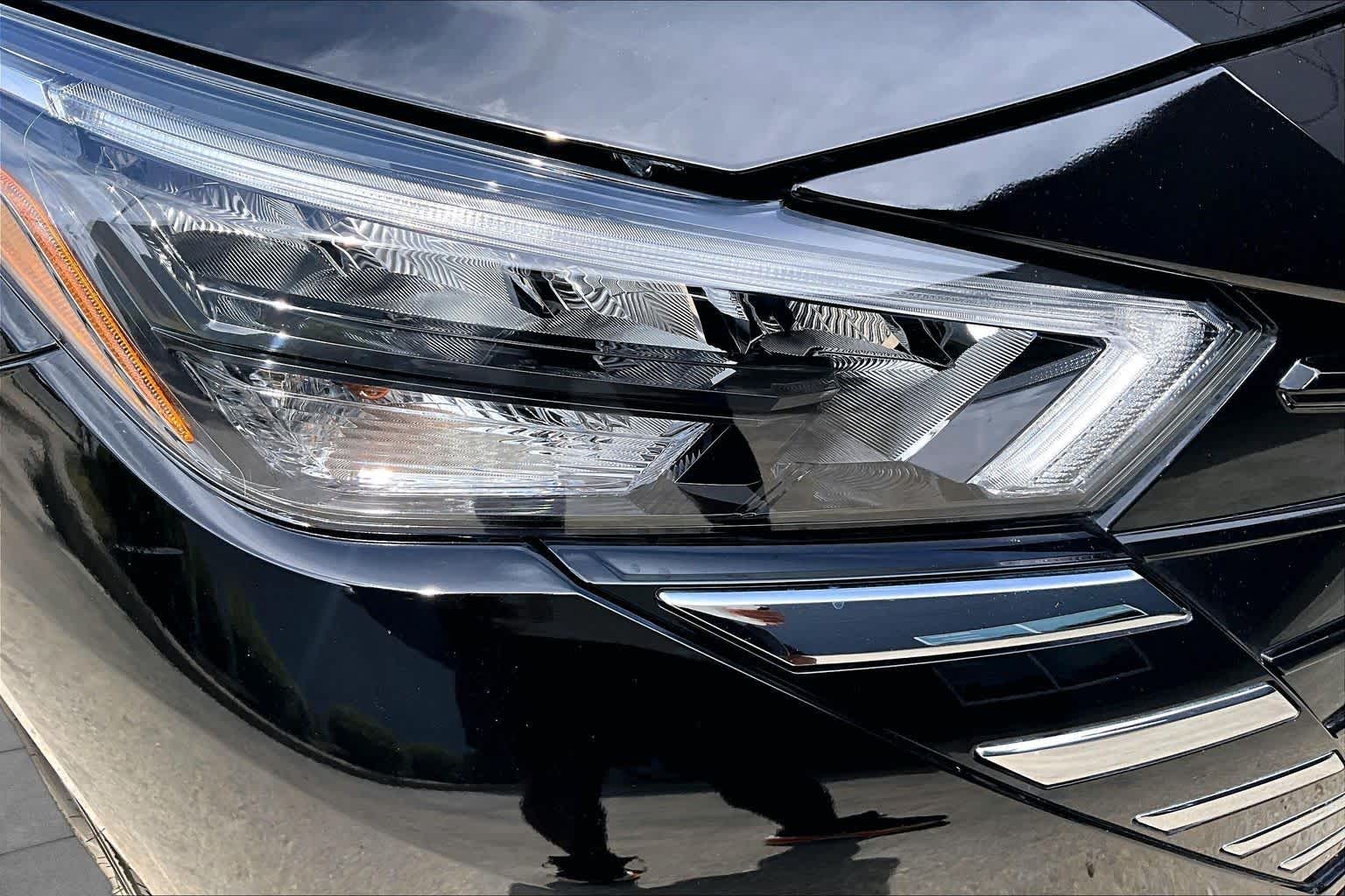 2025 Nissan Versa SV Super Black at Sterling McCall Nissan
