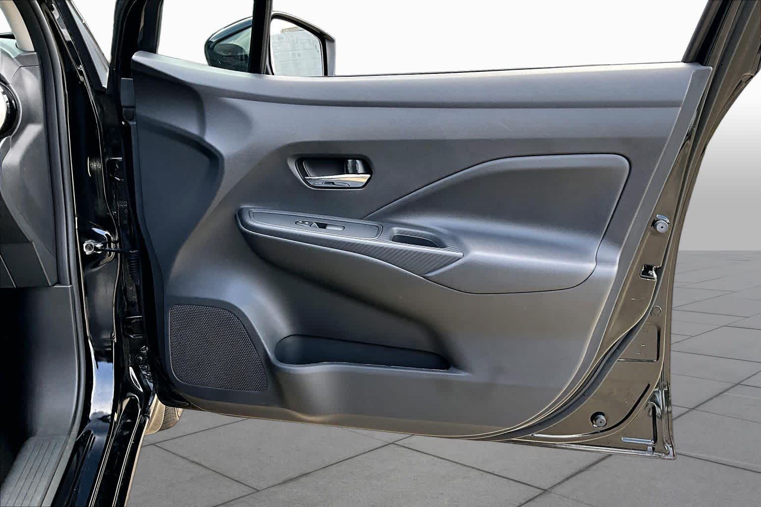 2025 Nissan Versa SV Super Black at Sterling McCall Nissan