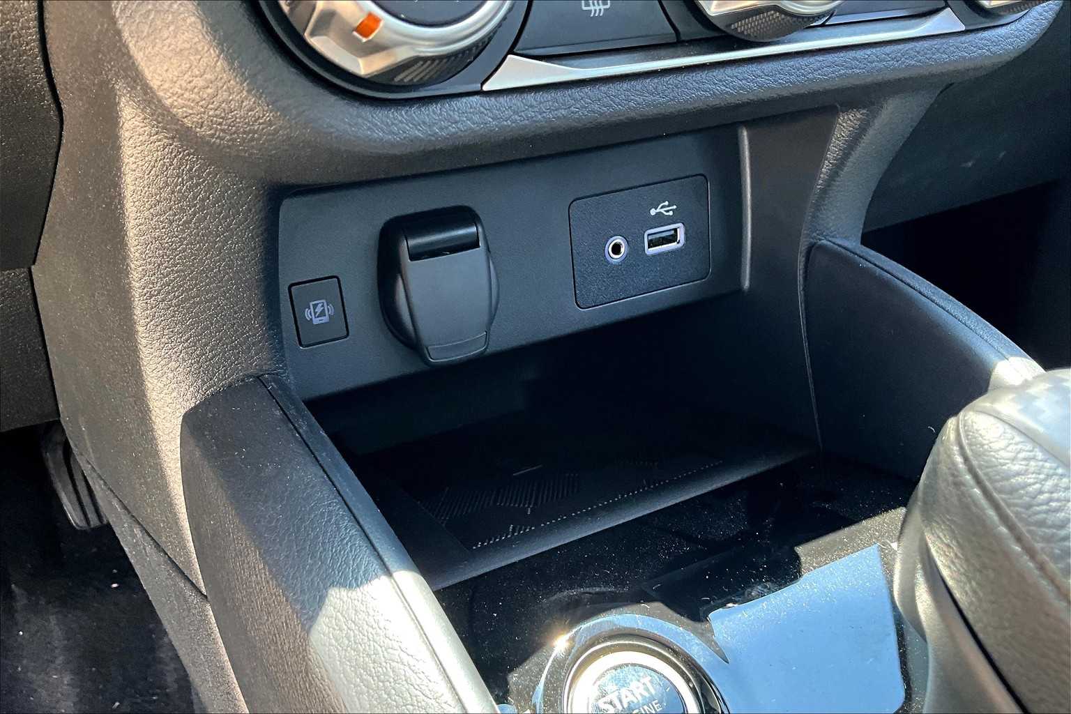 2025 Nissan Versa SV Aspen White Tricoat at Sterling McCall Nissan