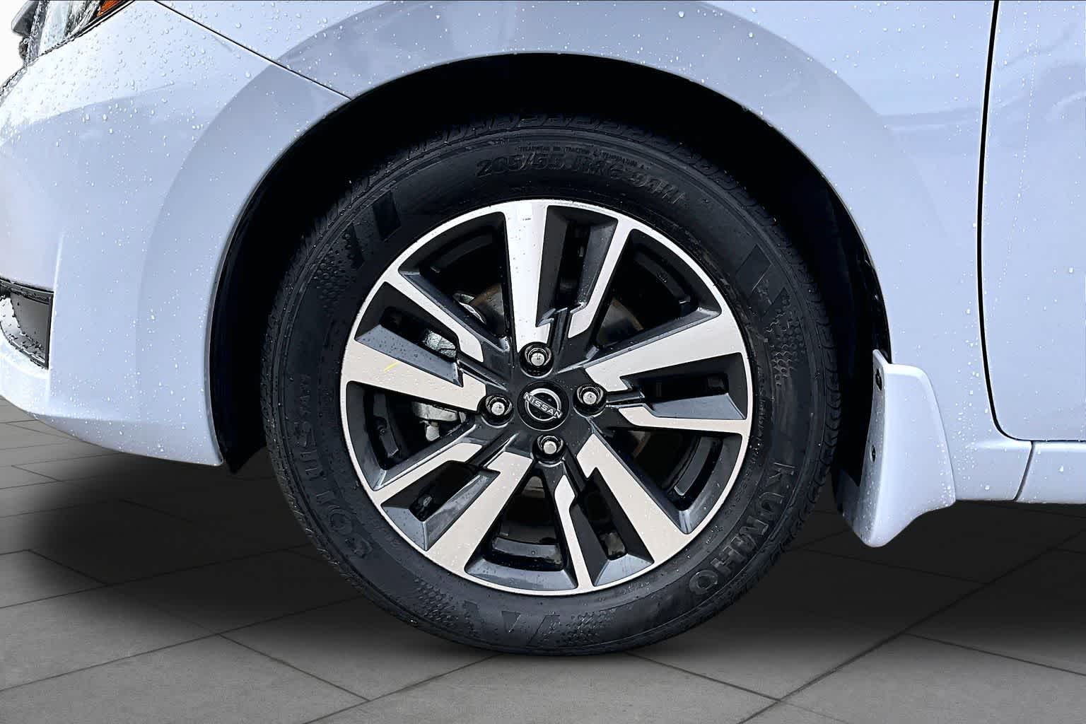 2025 Nissan Versa SV Gray Sky Pearl at Honda of Clear Lake