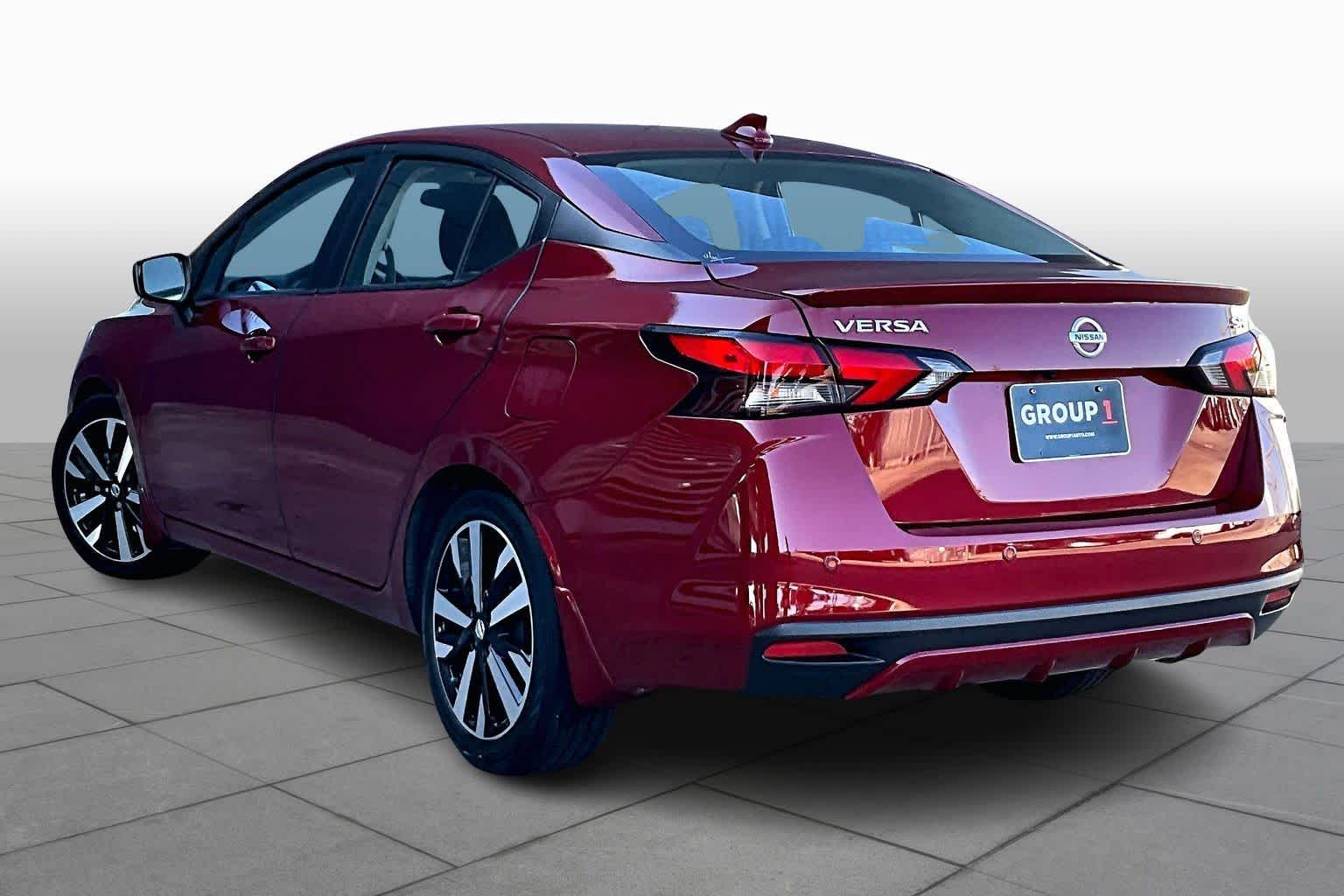 2022 Nissan Versa SR Scarlet Ember Tintcoat at Ron Craft Chevrolet Cadillac