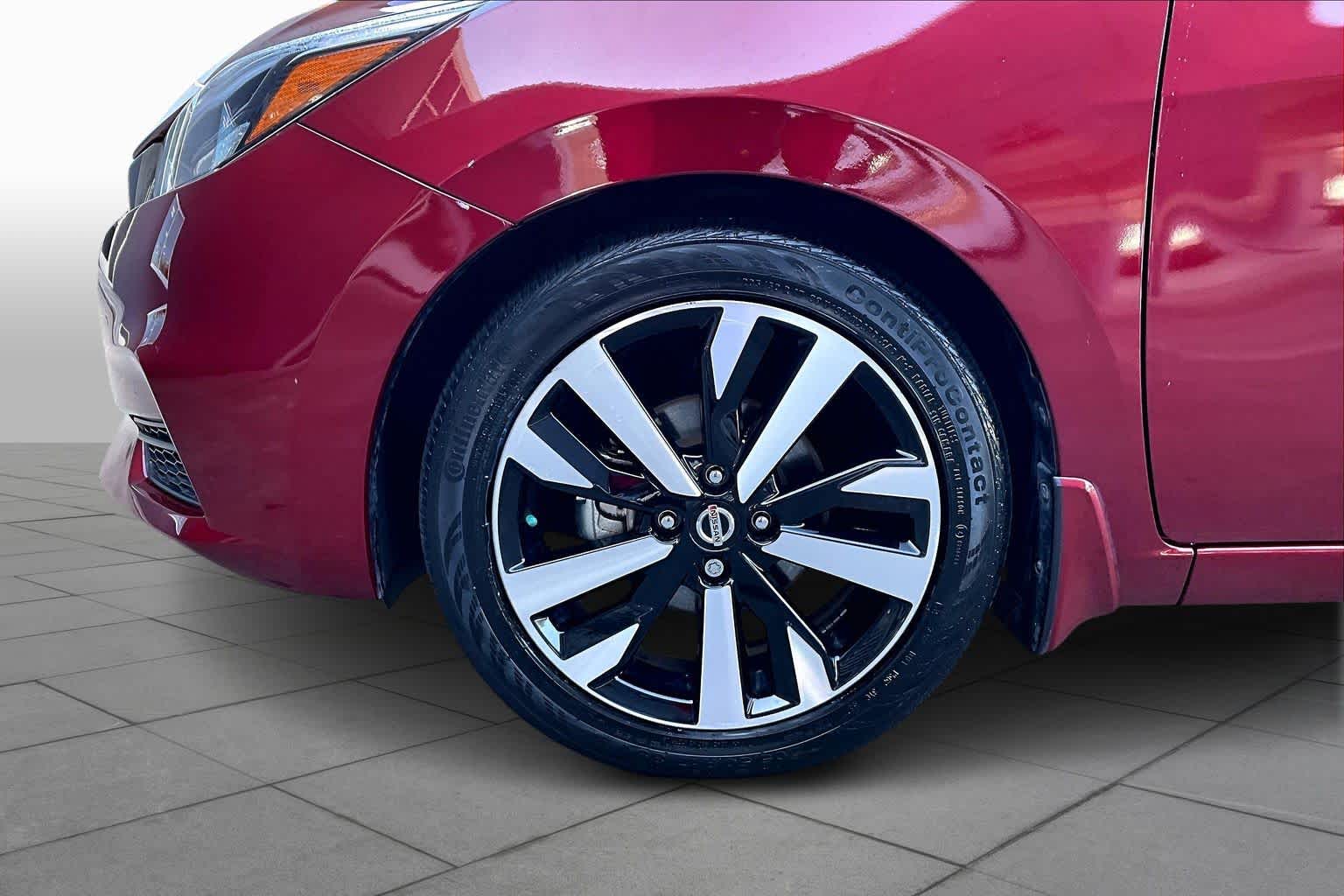 2022 Nissan Versa SR Scarlet Ember Tintcoat at Ron Craft Chevrolet Cadillac