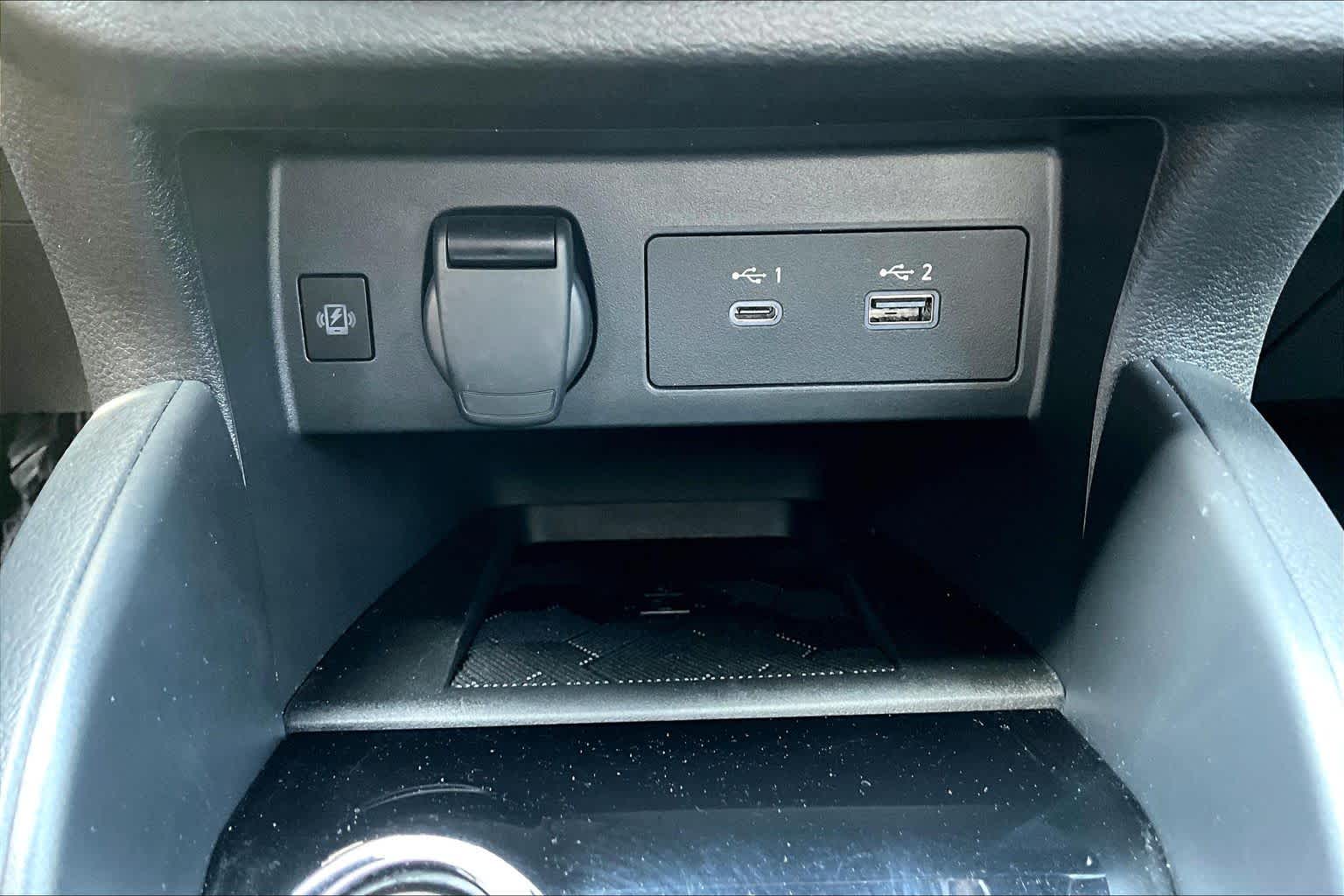 2025 Nissan Versa SR Gray Sky Pearl at Sterling McCall Nissan