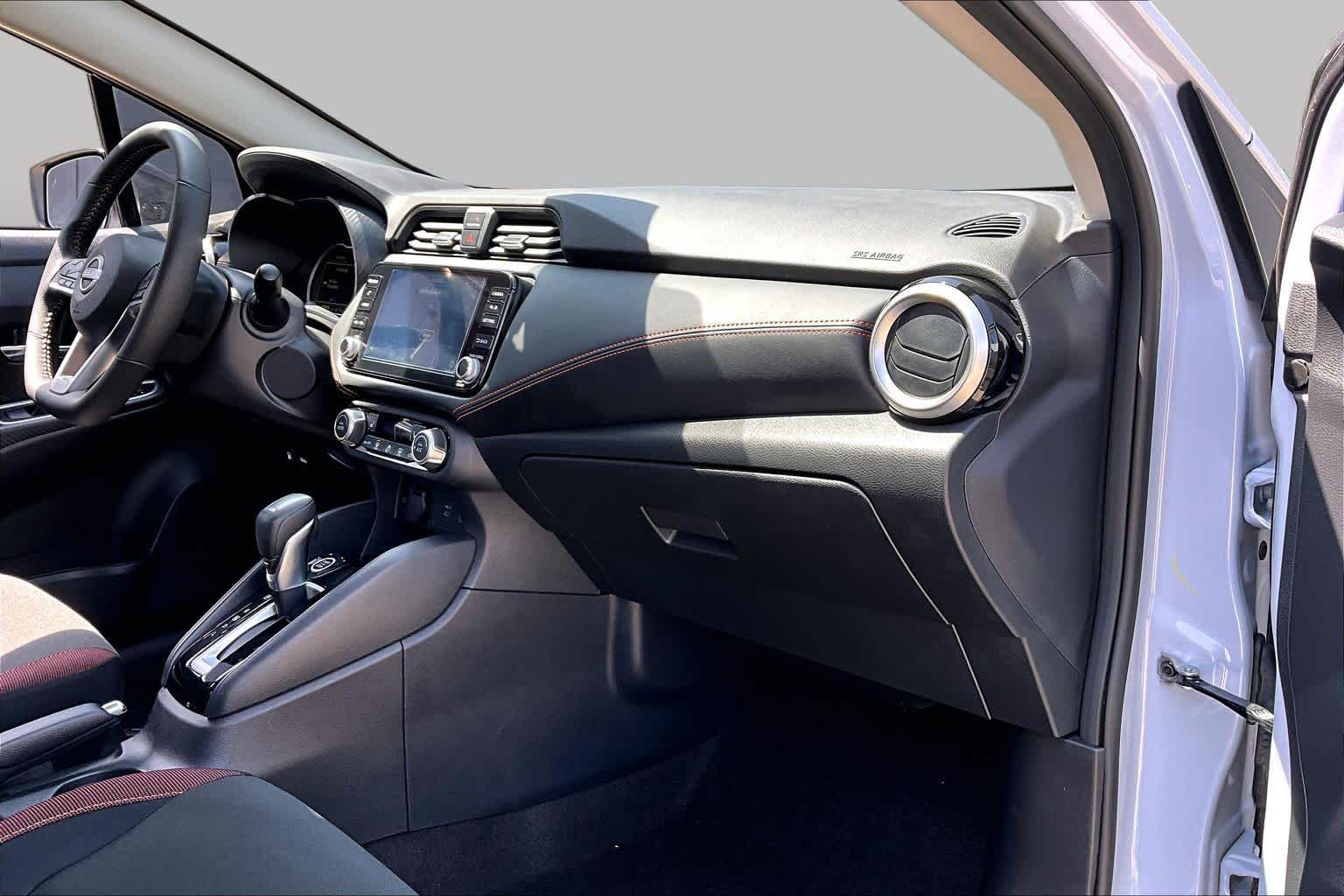 2025 Nissan Versa SR Gray Sky Pearl at Sterling McCall Nissan