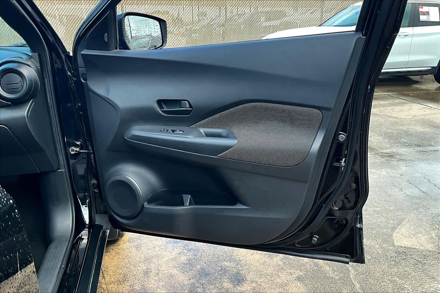 2020 Nissan Kicks S Super Black at Sterling McCall Nissan