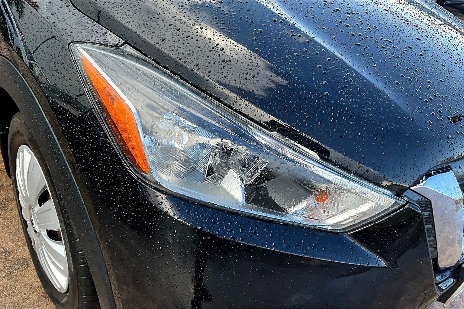 2020 Nissan Kicks S Super Black at Sterling McCall Nissan