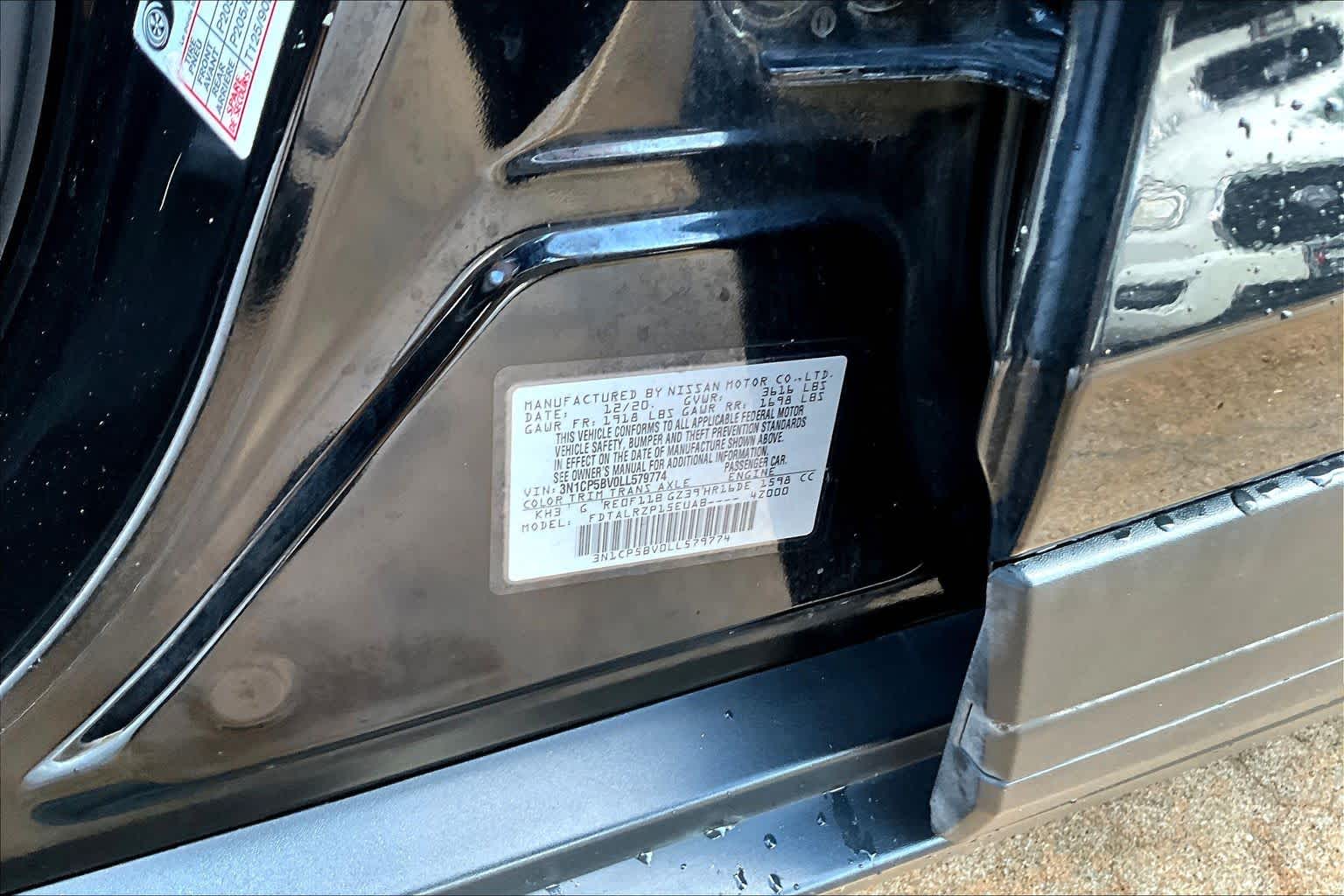 2020 Nissan Kicks S Super Black at Sterling McCall Nissan