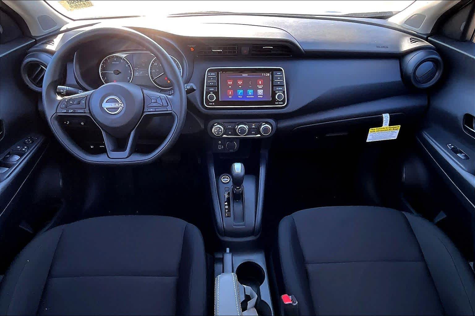 2025 Nissan Kicks Play S Fresh Powder at Sterling McCall Nissan