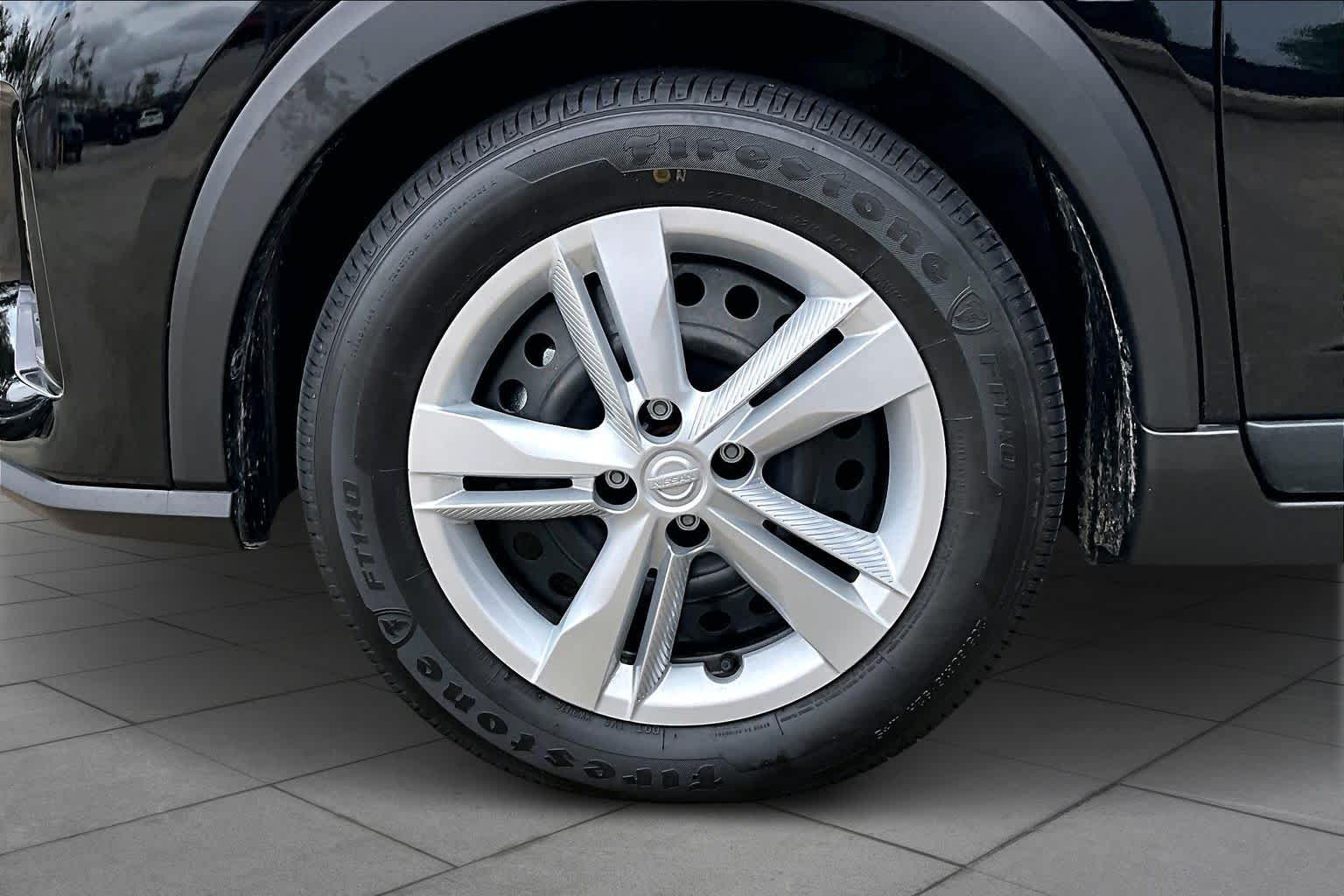 2025 Nissan Kicks Play S - 8