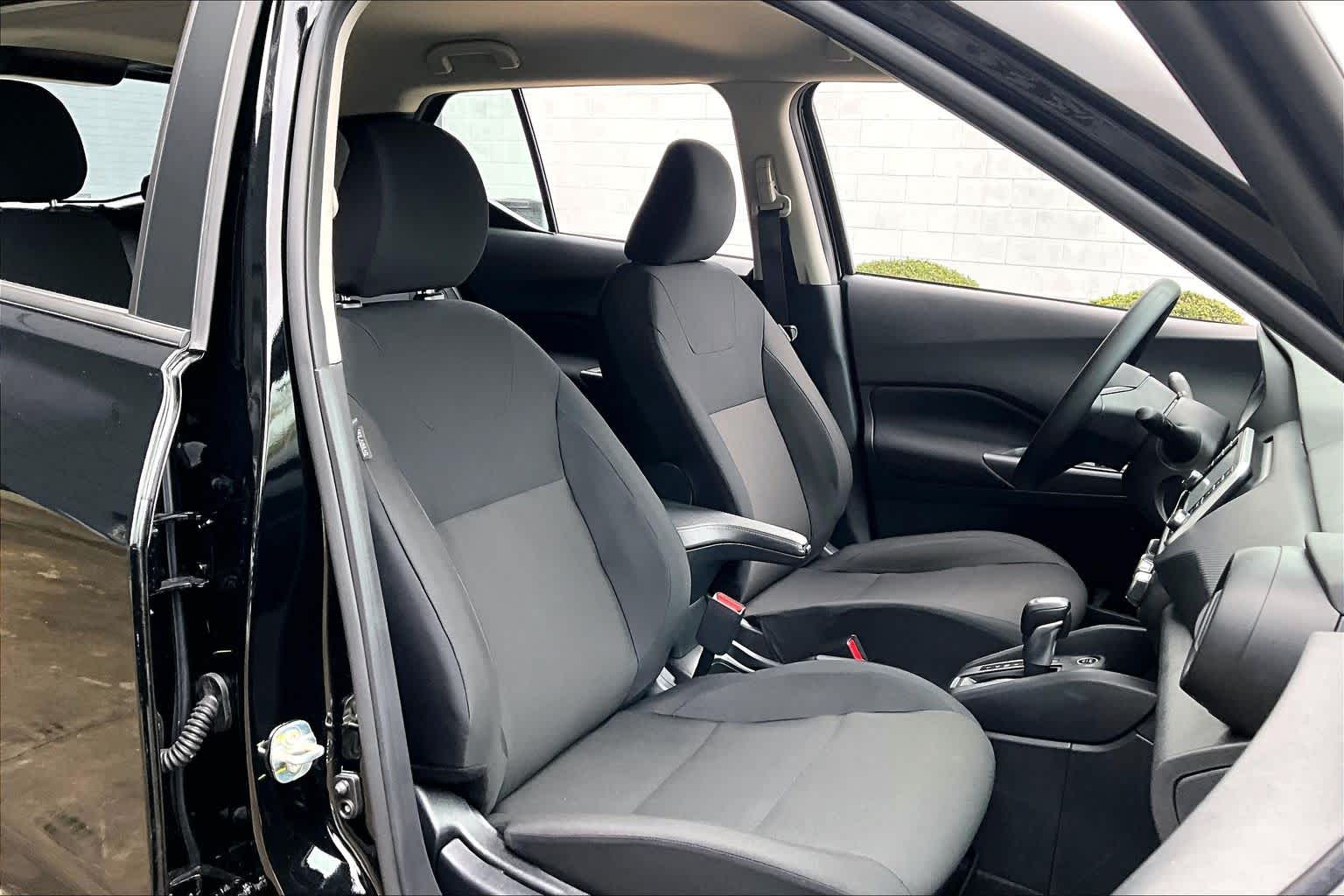 2025 Nissan Kicks Play S - 7