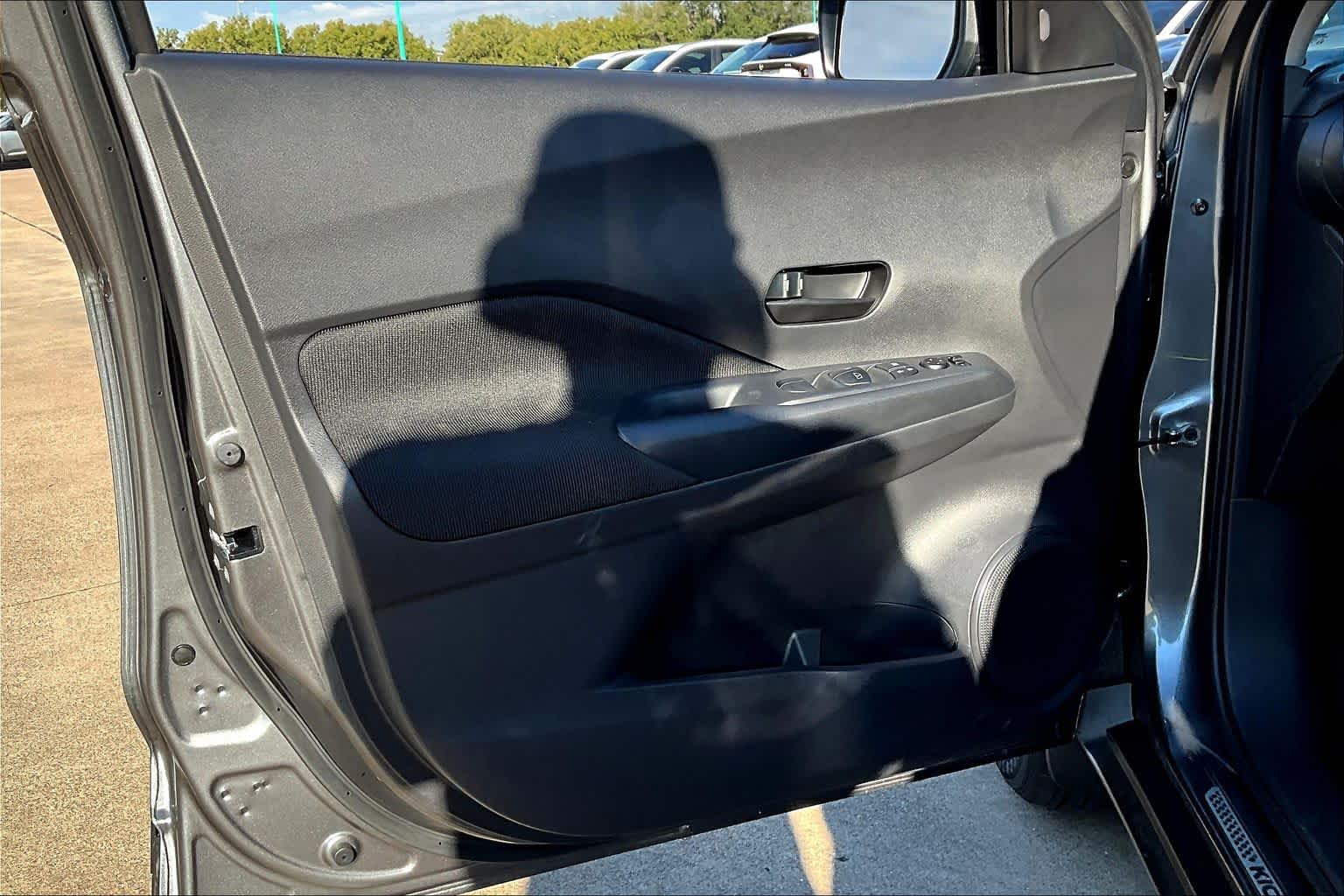 2025 Nissan Kicks Play S Gun Metallic at Sterling McCall Nissan
