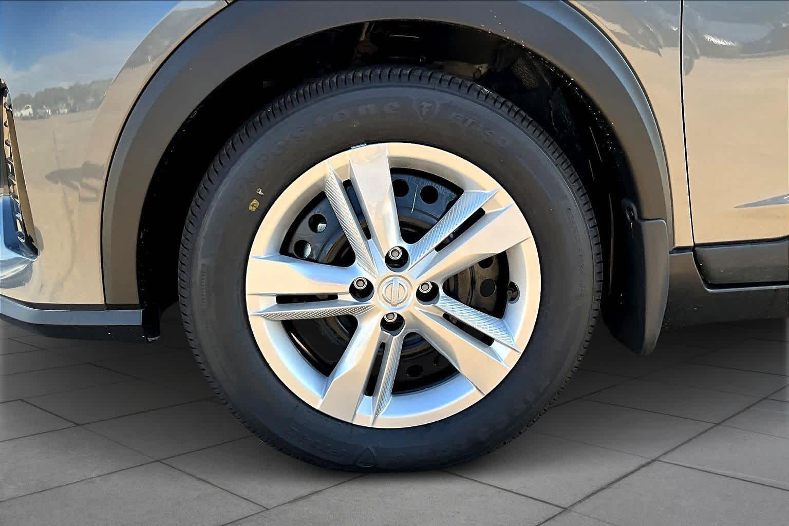 2025 Nissan Kicks Play S Gun Metallic at Sterling McCall Nissan