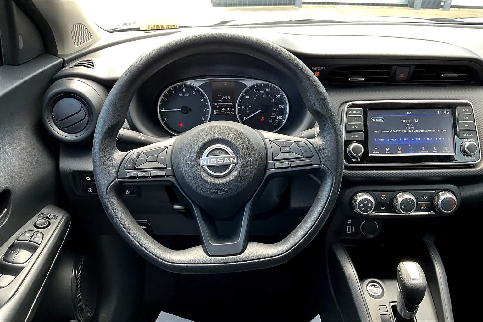 2024 Nissan Kicks photo 6 of 35