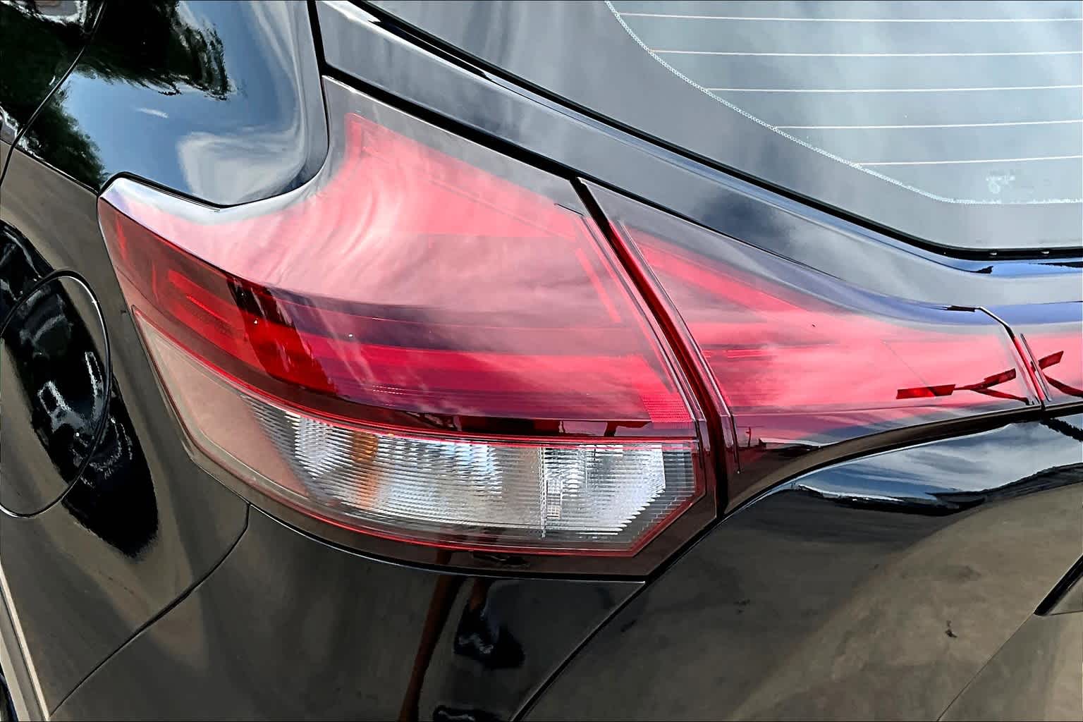 2024 Nissan Kicks photo 27 of 35