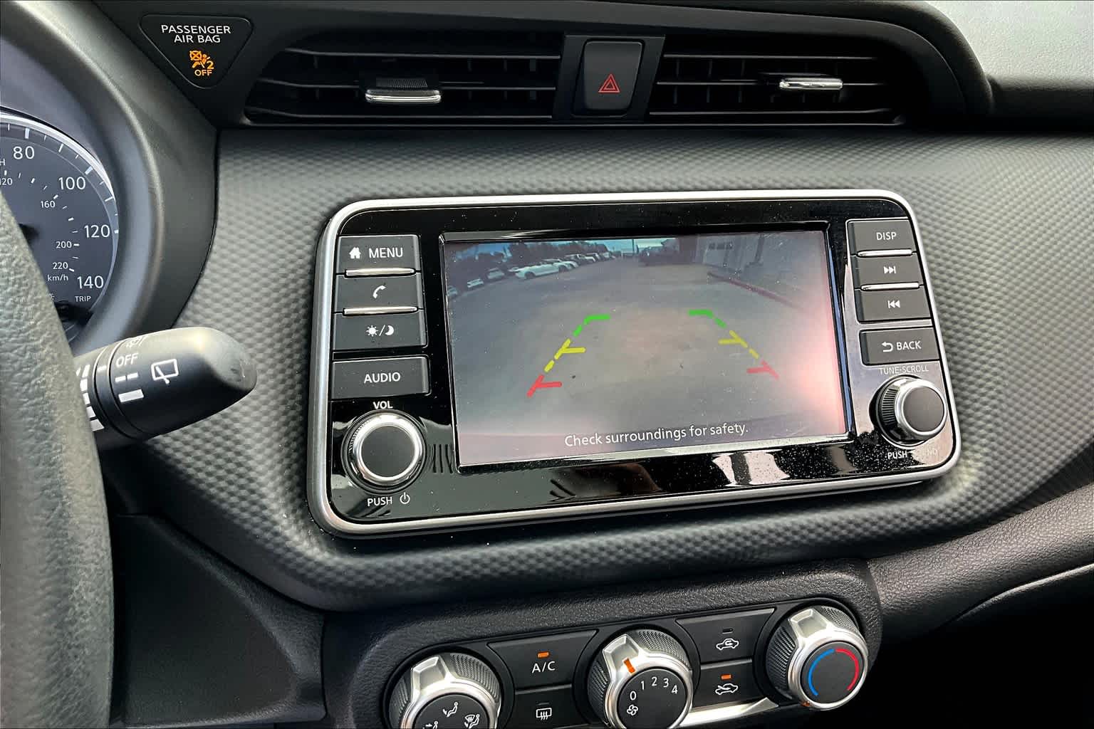 2024 Nissan Kicks photo 25 of 35