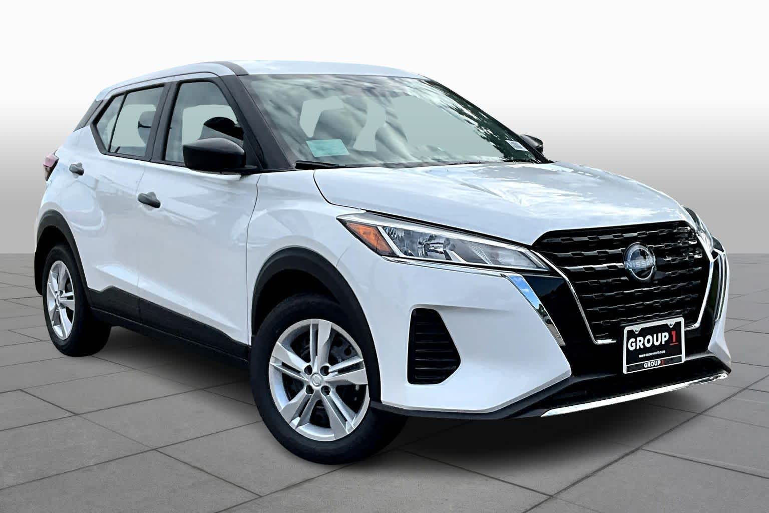 2025 Nissan Kicks Play S Fresh Powder at Sterling McCall Nissan