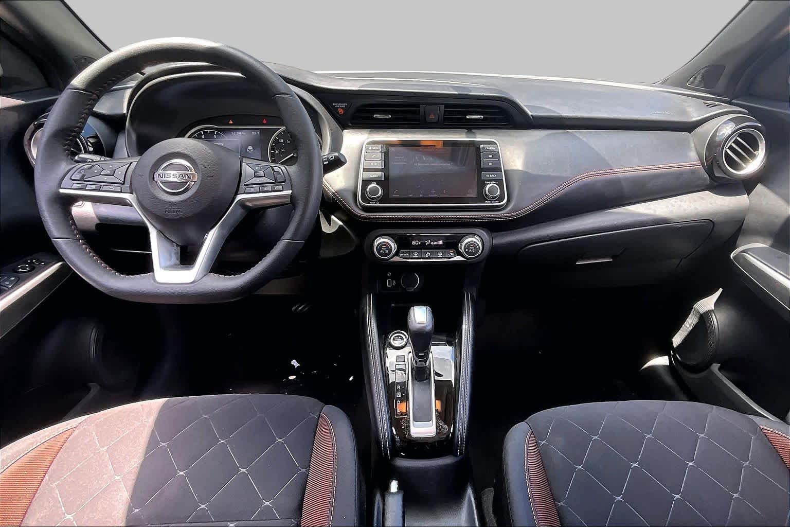 2019 Nissan Kicks SR Aspen White Tricoat at Sterling McCall Nissan