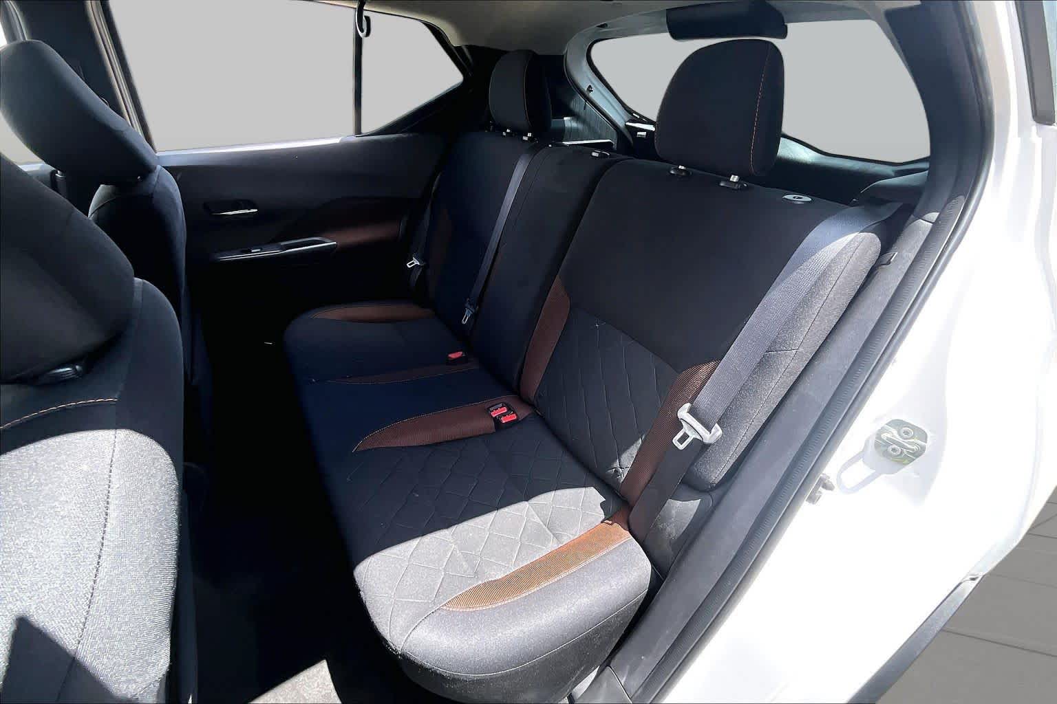 2019 Nissan Kicks SR Aspen White Tricoat at Sterling McCall Nissan