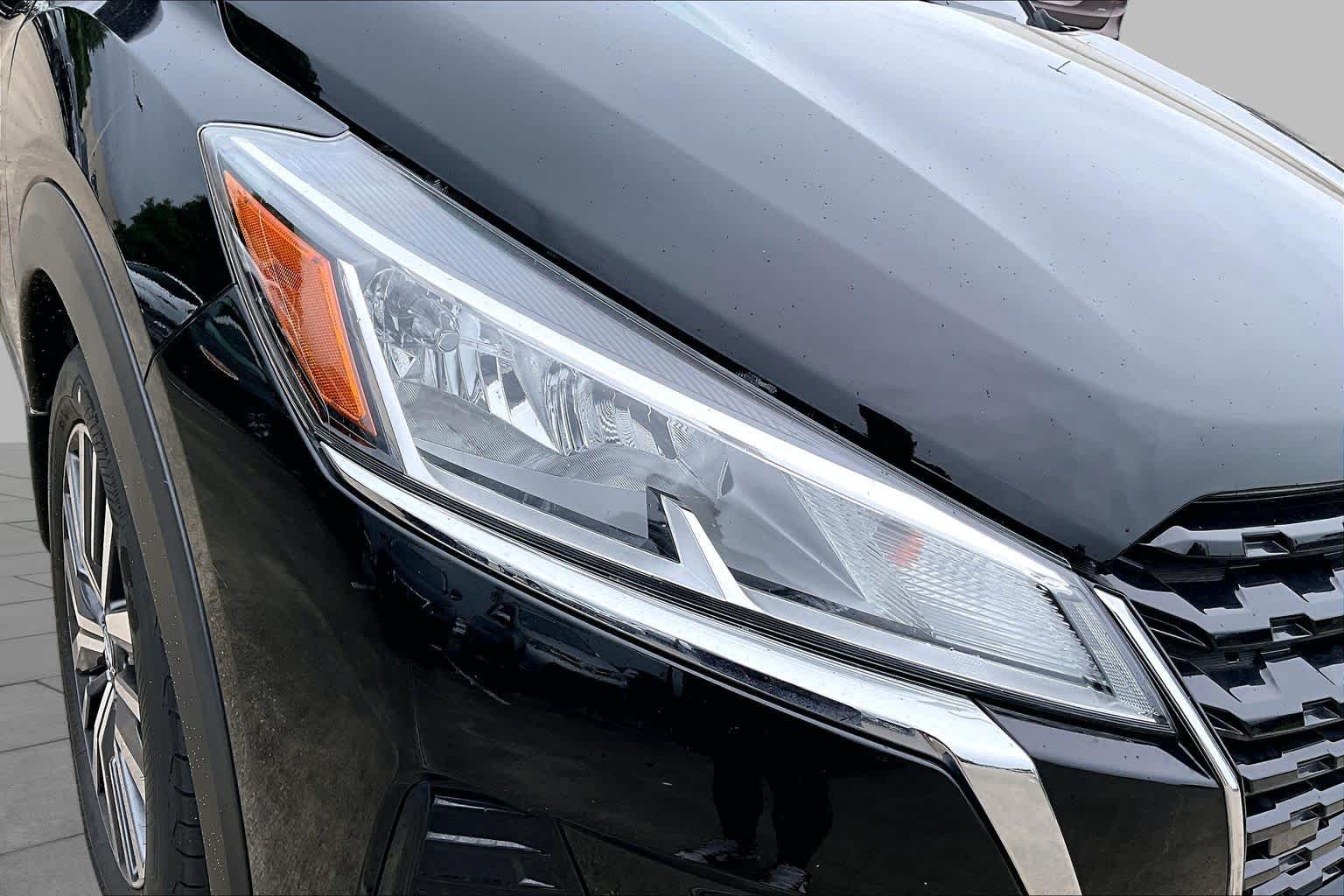 2024 Nissan Kicks SV Super Black at Group 1 Toyota Southwest
