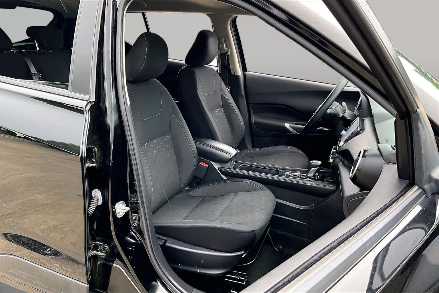 2024 Nissan Kicks SV Super Black at Group 1 Toyota Southwest