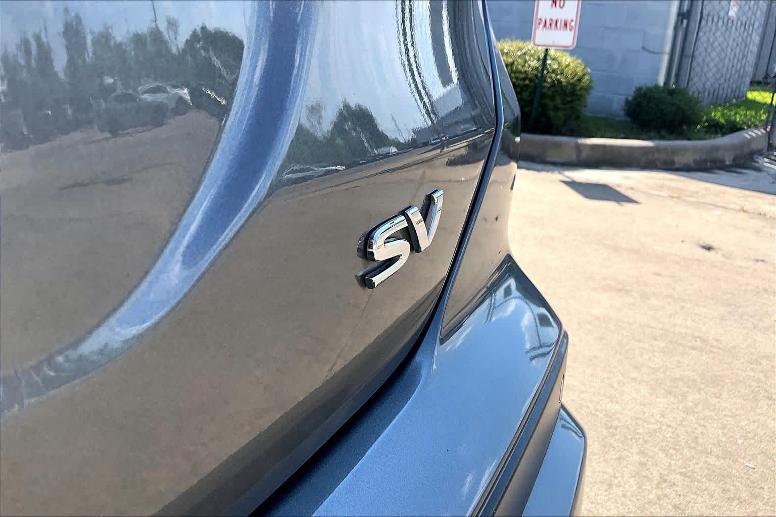 2024 Nissan Kicks SV - 9