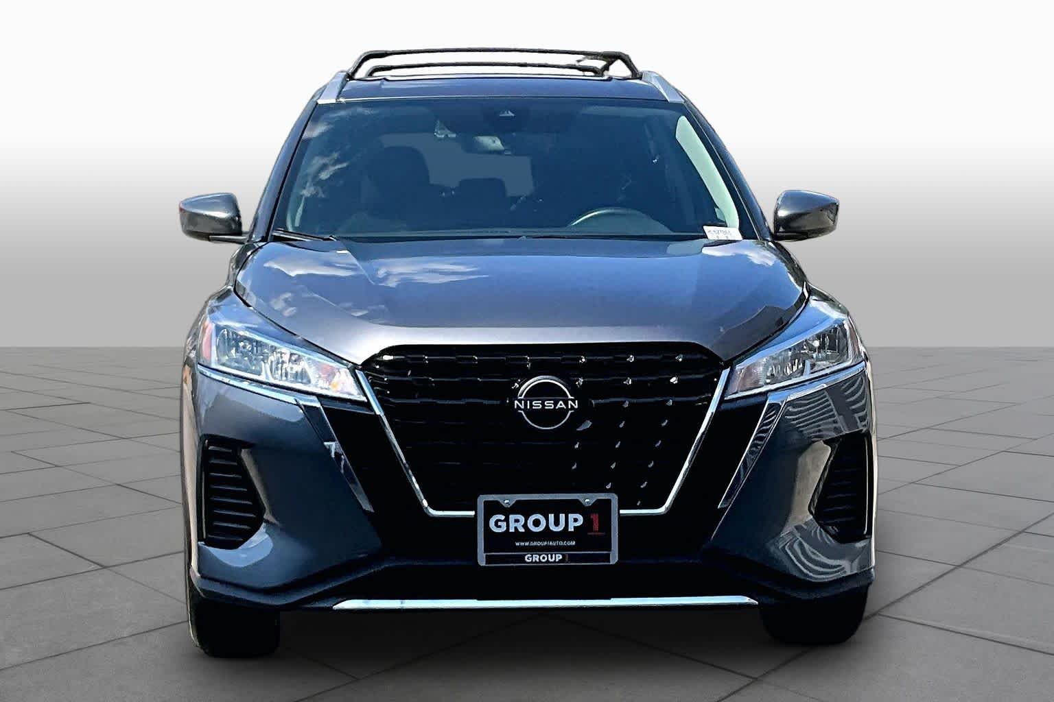 2024 Nissan Kicks SV - 3
