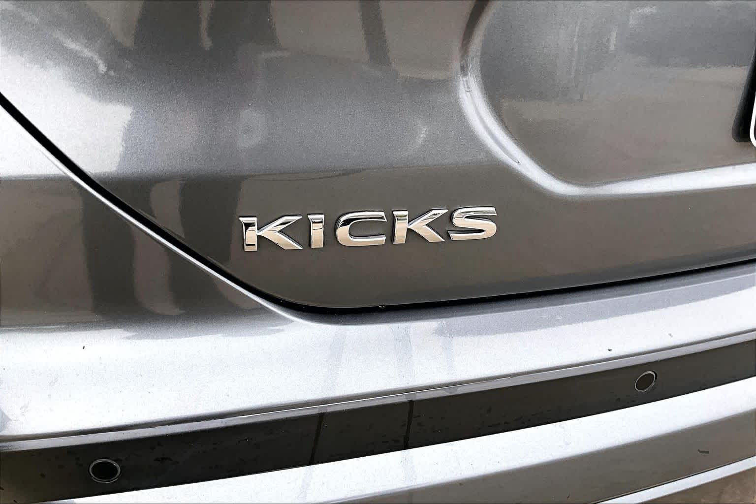 2021 Nissan Kicks SV Gun Metallic at HGreg Houston
