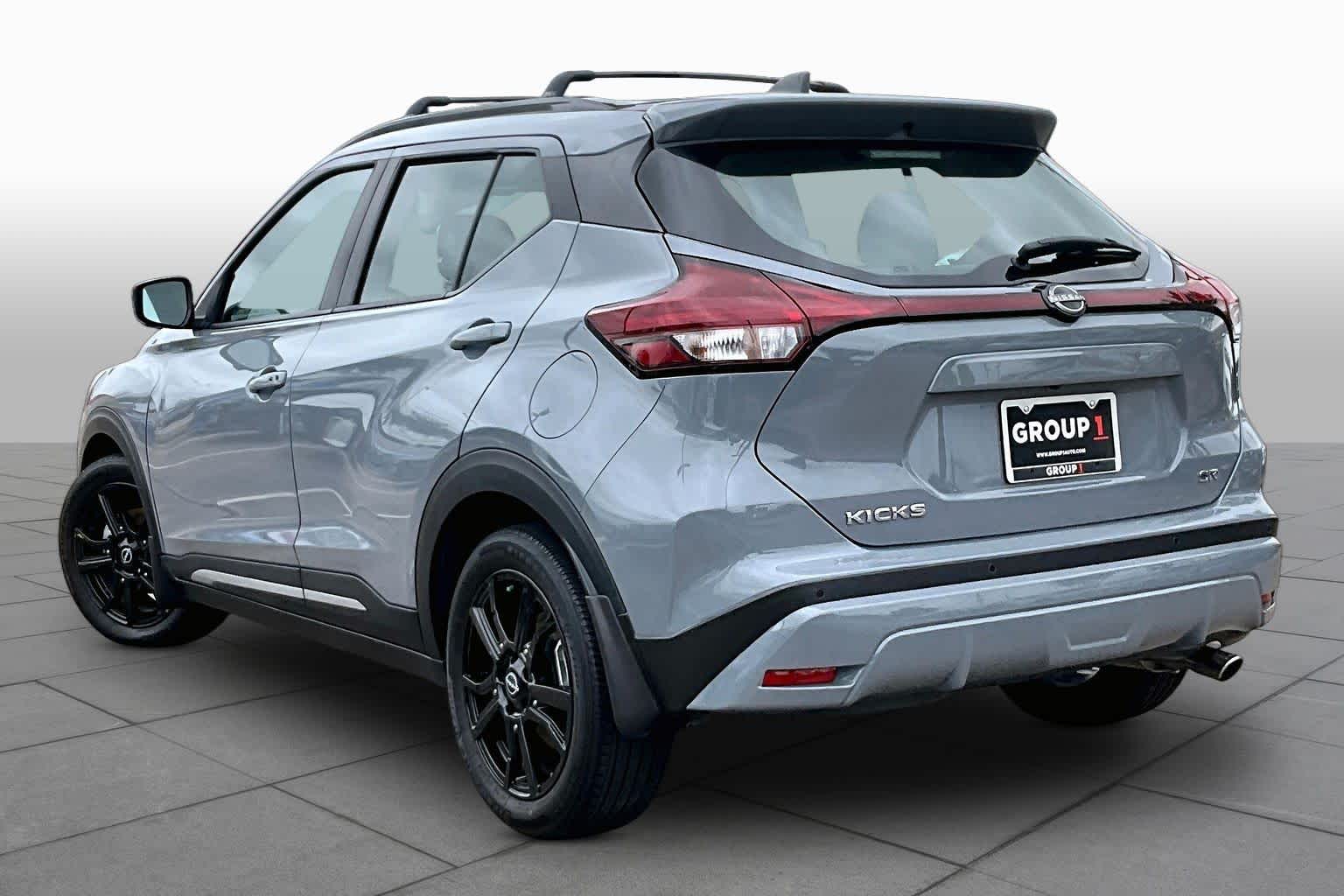 2023 Nissan Kicks SR Boulder Gray Pearl at Group 1 GMC Buick South