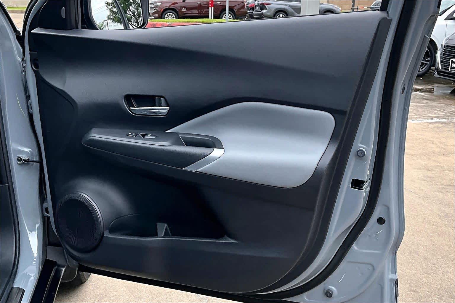 2023 Nissan Kicks SR Boulder Gray Pearl at Group 1 GMC Buick South