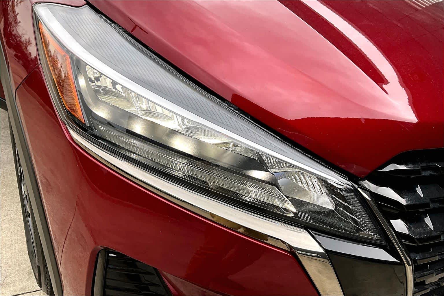 2024 Nissan Kicks SR Scarlet Ember Tintcoat at HGreg Houston