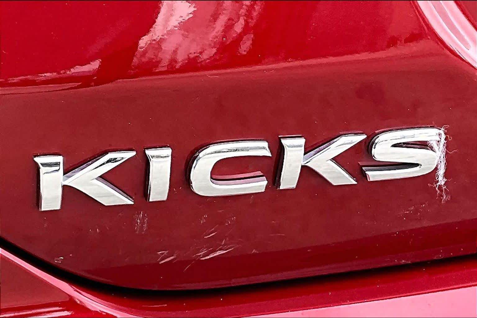 2024 Nissan Kicks SR Scarlet Ember Tintcoat at HGreg Houston