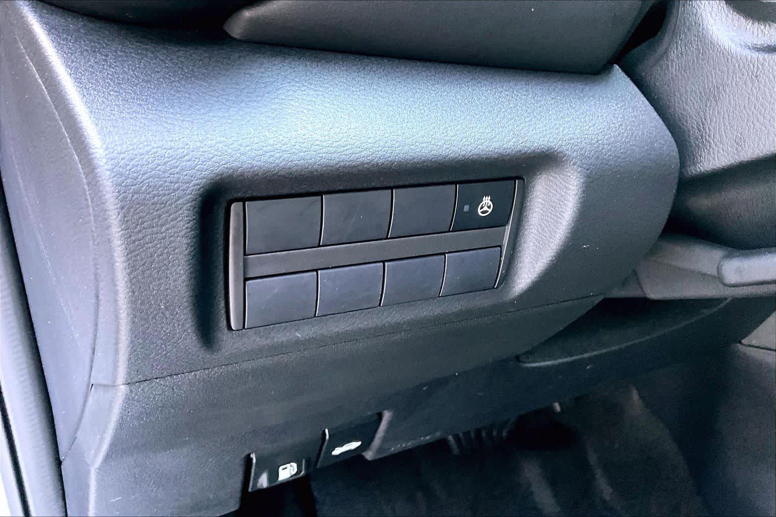 2023 Nissan Kicks SR Gun Metallic at HGreg Houston