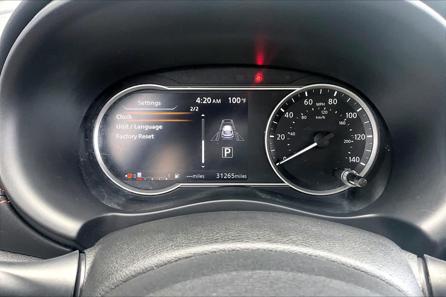 2020 Nissan Kicks SR Aspen White/Super Black at HGreg Houston