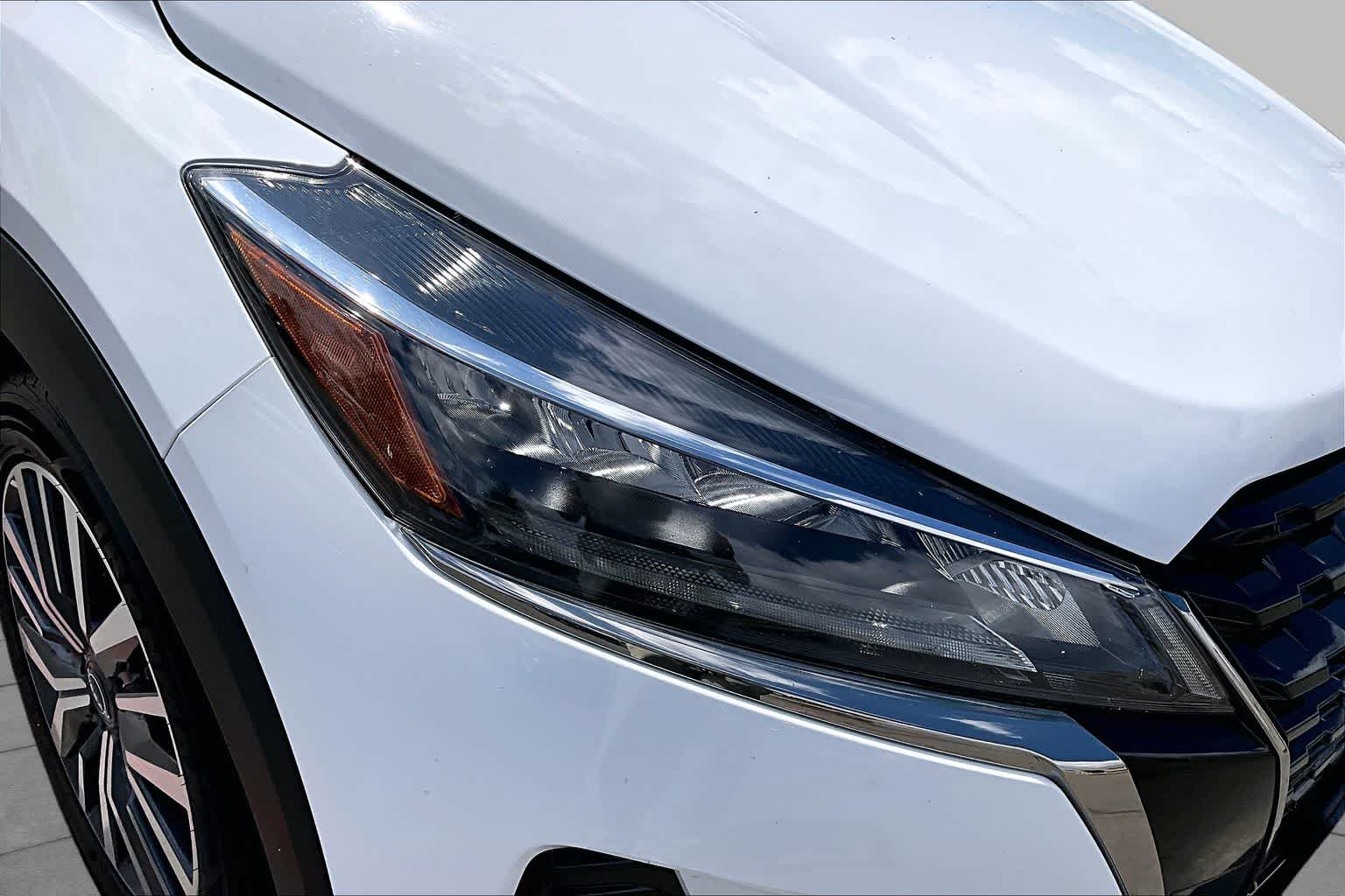 2024 Nissan Kicks SR Fresh Powder at Sterling McCall Nissan