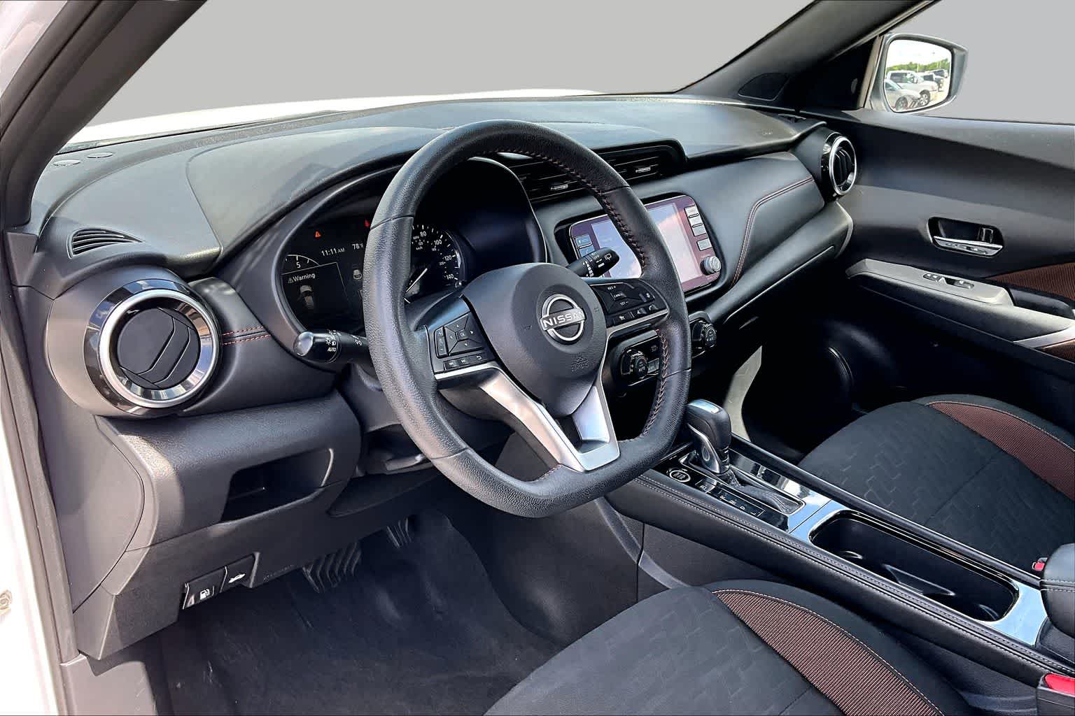 2024 Nissan Kicks SR Fresh Powder at Sterling McCall Nissan